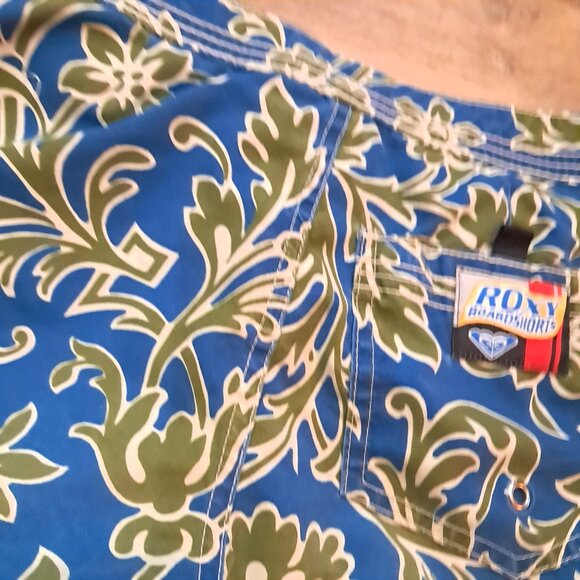 Vintage ROXY Quiksilver Boardshorts Juniors sz 3 Blue green Surfing swim shorts - Picture 4 of 12